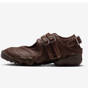 Sold out Nike air rift brown cacao wow strappy tabi split toe shoes sneakers 10